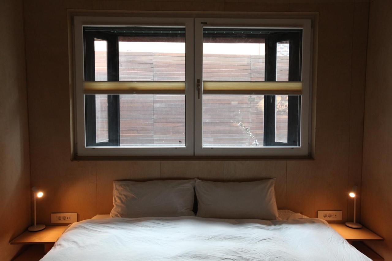 بيونجتايك Entire Apartment Or Single Rooms In Homegarden Park Near Camp Humprehys المظهر الخارجي الصورة